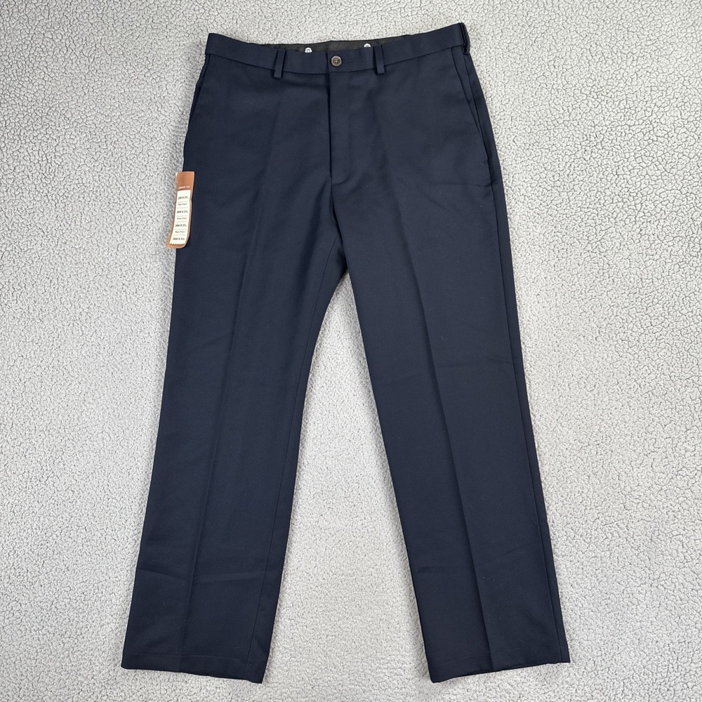 NWT Haggar Cool 18 Performance Classic Fit Dress Pants Men 36x31 Navy Blue